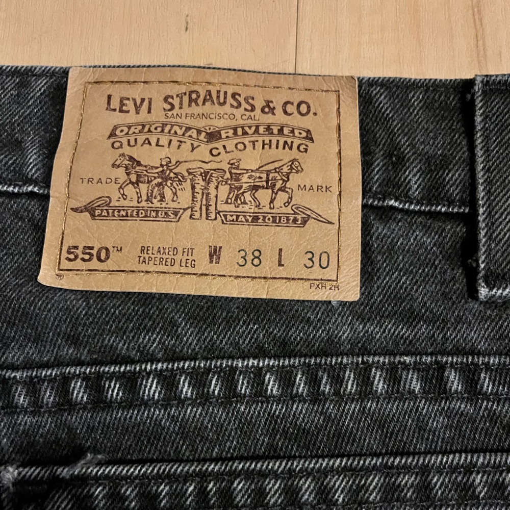 550 Levi’s 38x30 Relaxed Fit Vintage - Picture 7 of 9
